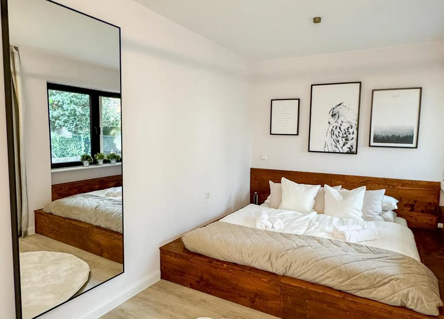 Apartamento Leonardo Wuerzburg I Freistehende Badwanne Alemania